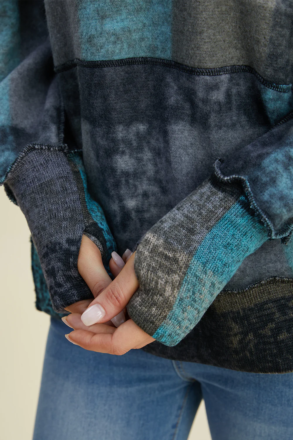 Plaid Dropped Shoulder Hoodie - Image 9