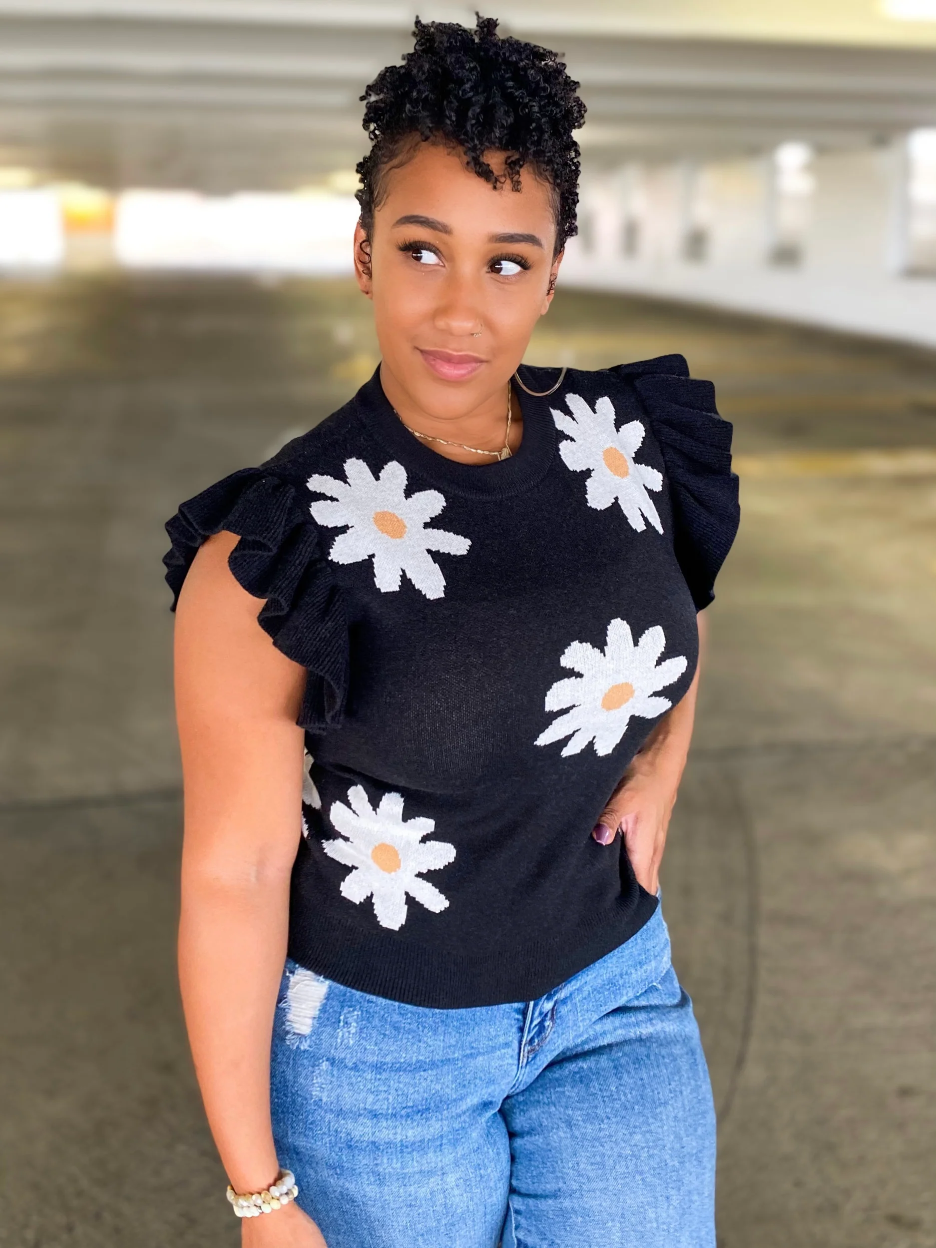 Ruffled Sleeve Sunflower Sweater - Image 3