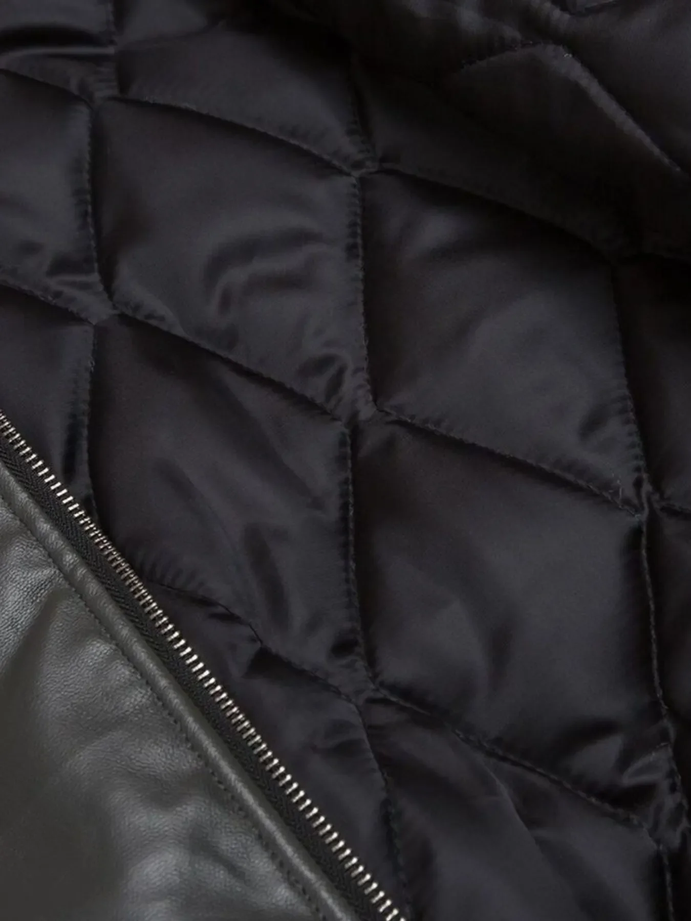 Men's Faux Fur Hooded Contrast Bomber Jacket - Image 8