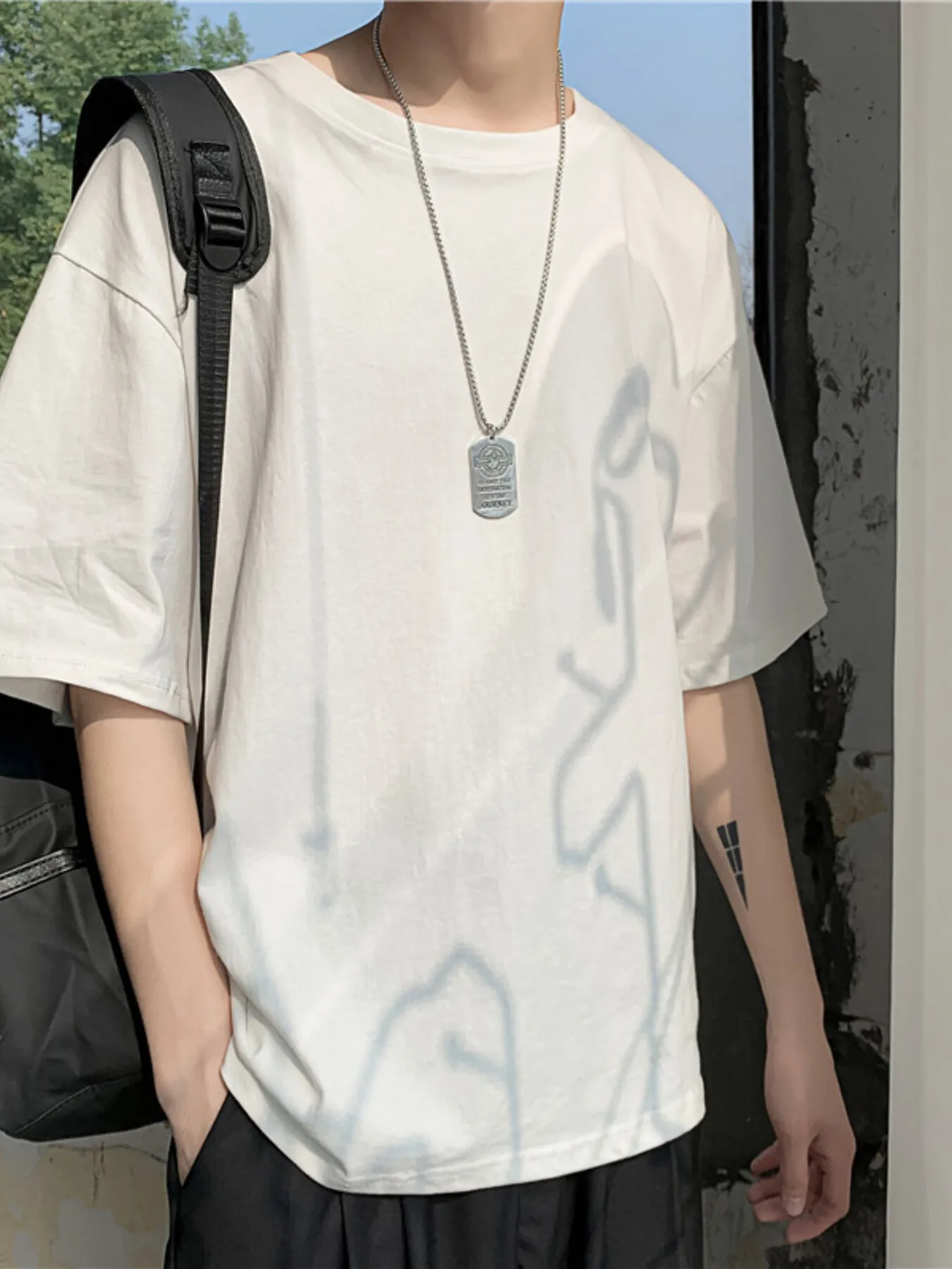 Men's Round Neck Short Sleeve T-Shirt - Image 5