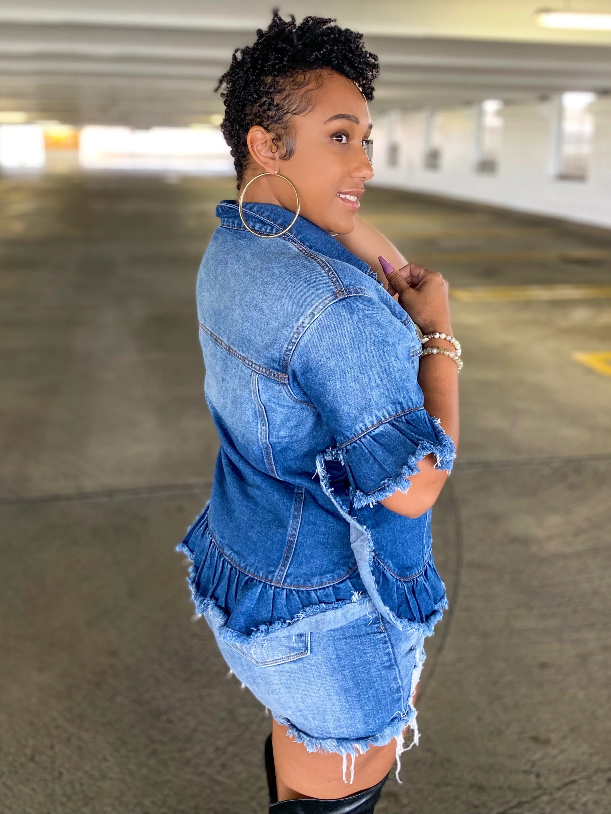 Ruffled Raw Hem Denim Jacket - Image 3